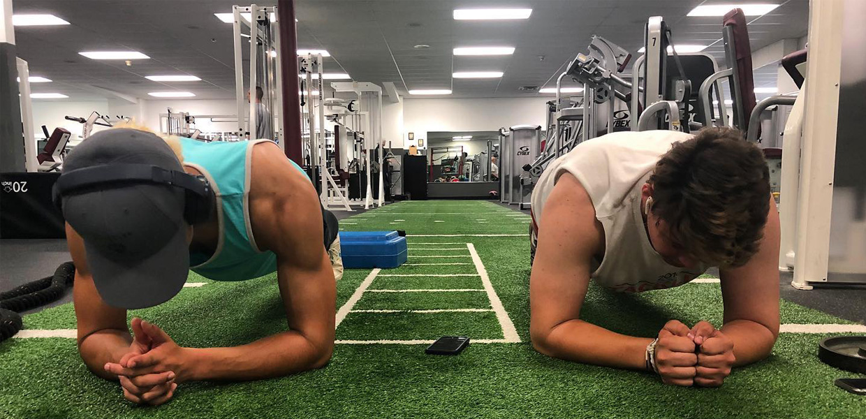 photo of guys working out at IXL gym