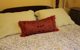 photo of bed from Grand Dutchess